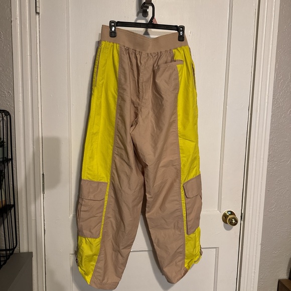 Free People Mesmerize Me Pants NWOT Size Large - Picture 5 of 8